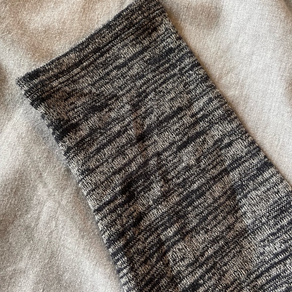 Banana Republic Gray Long Sleeve Tunic - Size XS - Picture 3 of 3